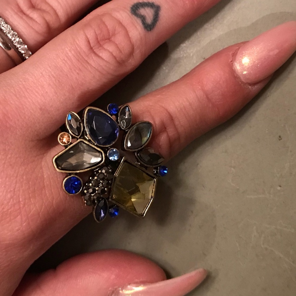 Statement Cocktail Ring - Picture 4 of 4